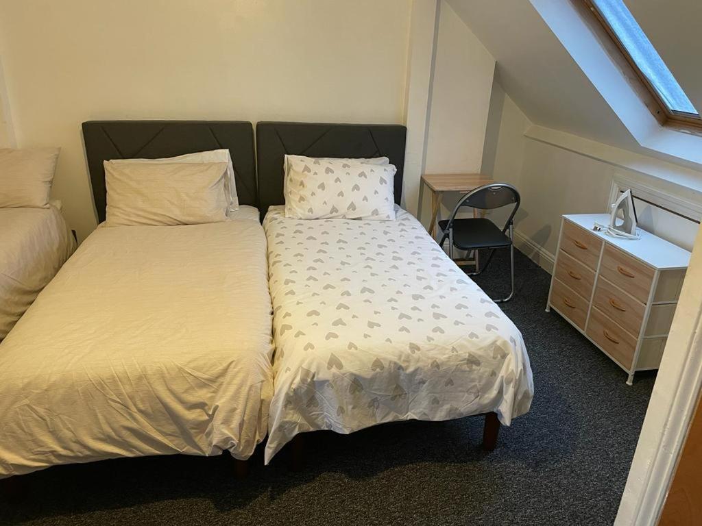 One Room To Stay With Fantastic Host Londra Esterno foto