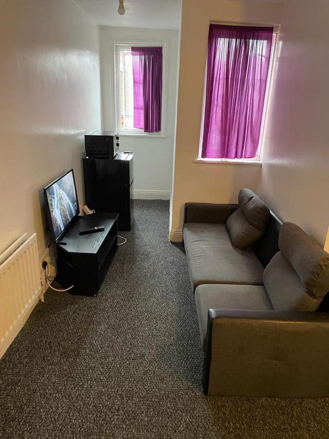 One Room To Stay With Fantastic Host Londra Esterno foto